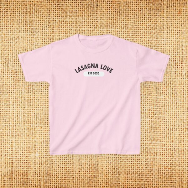 Give Your Kids the Retro Vibe with the Lasagna Love Vintage Tee! 🍝💛 - Image 6