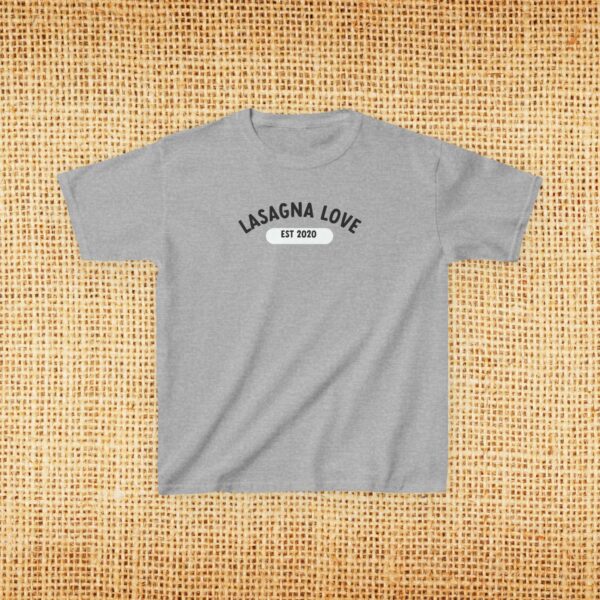 Give Your Kids the Retro Vibe with the Lasagna Love Vintage Tee! 🍝💛 - Image 3