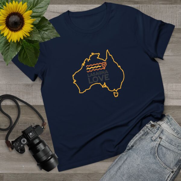 🇦🇺 Show your Aussie spirit 🐨 and spread kindness 💛 with the Lasagna Love Women's Tee 👕. - Image 10