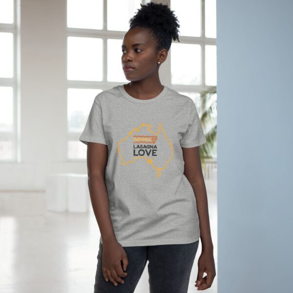 🇦🇺 Show your Aussie spirit 🐨 and spread kindness 💛 with the Lasagna Love Women's Tee 👕. - Image 9